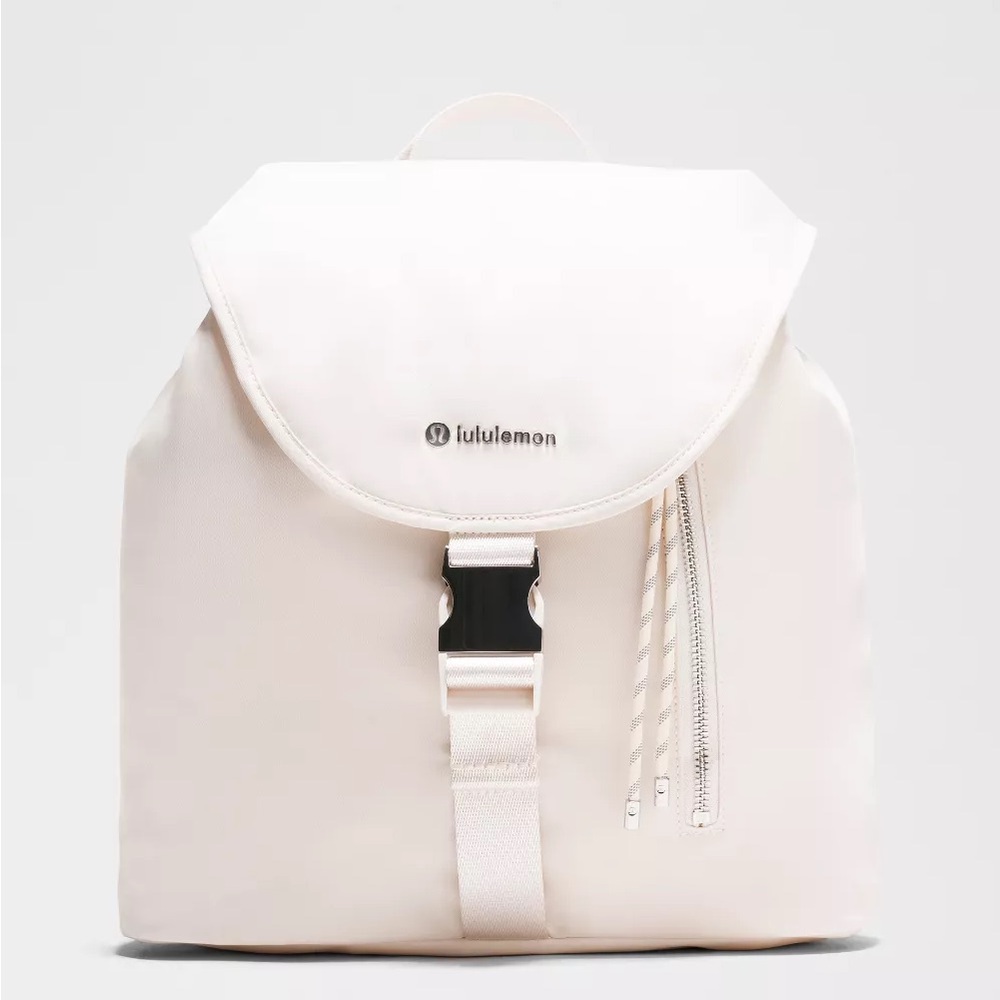 lululemon athletica drawstring bucket backpack 10L